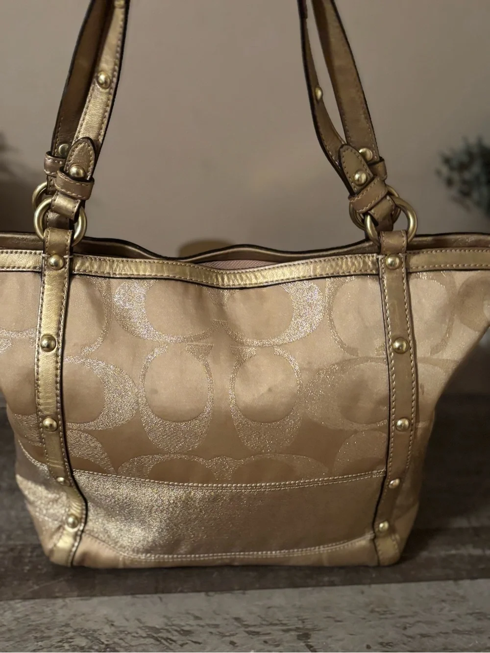 COACH VINTAGE SIGNATURE STRIPE LUREX TOTE METALLIC GOLD